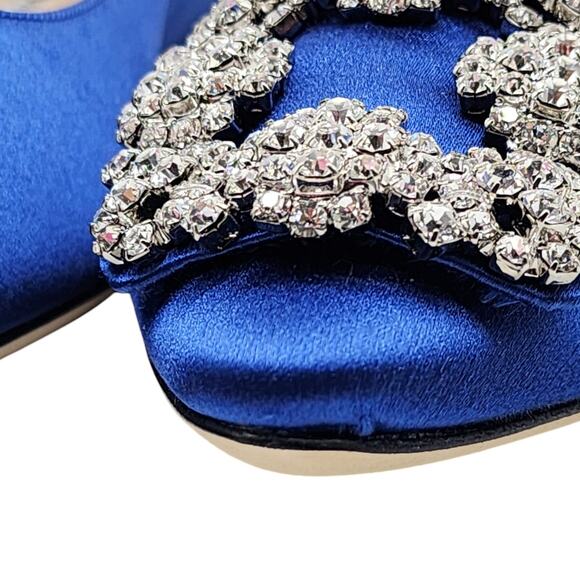 Manolo Blahnik Hangisiflat Jewel Buckle Flat Pumps - Satin - Blue 36 5.5US $1095 - Picture 5 of 7